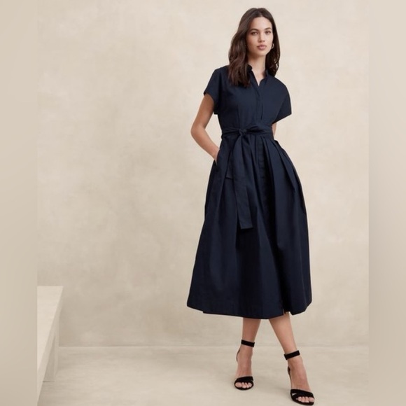 NWT! Banana Republic Preppy Navy Poplin Tie-Waist Midi Dress - Multiple 🧞♂️ - Picture 1 of 9